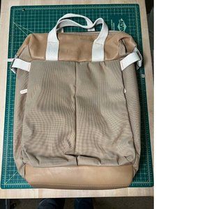 Bellroy Tokyo Totepack Premium - Beige - Backpack / Totebag